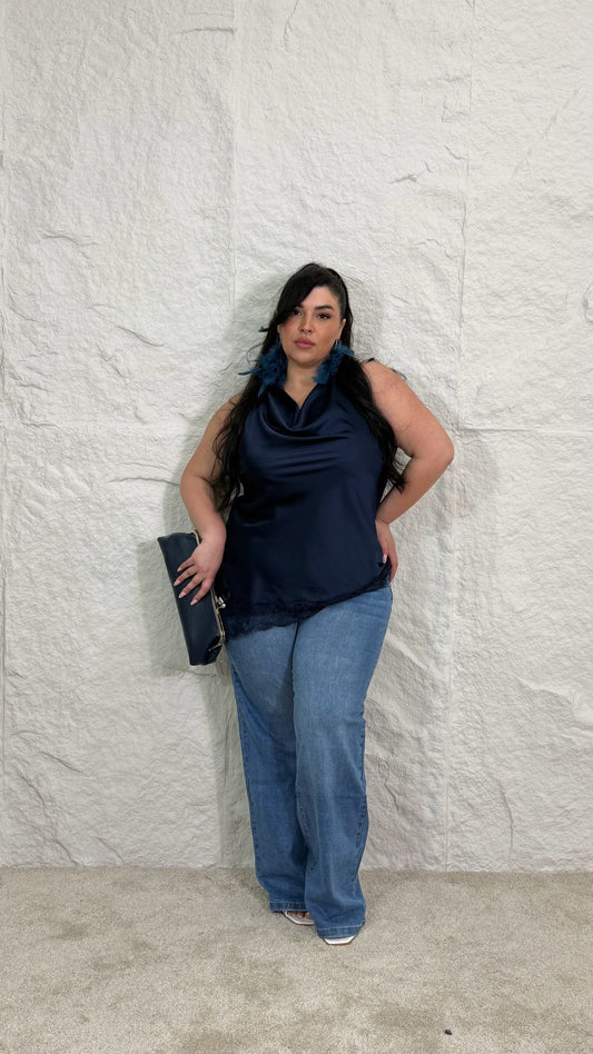 Top Caily in raso curvy