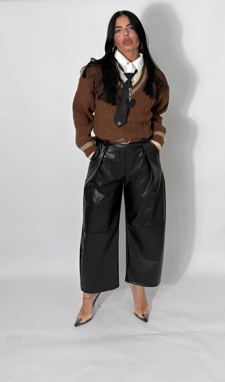 Pantalone in eco-pelle con cintura Morgana