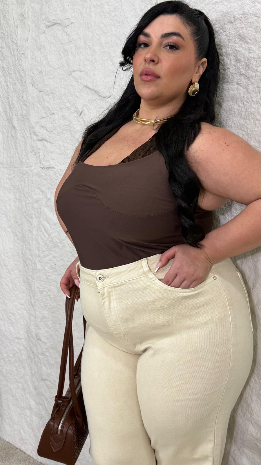 Body Felicia curvy